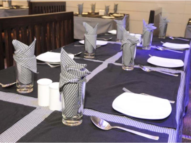 Hotel Sun Plaza Ankleshwar Kültér fotó
